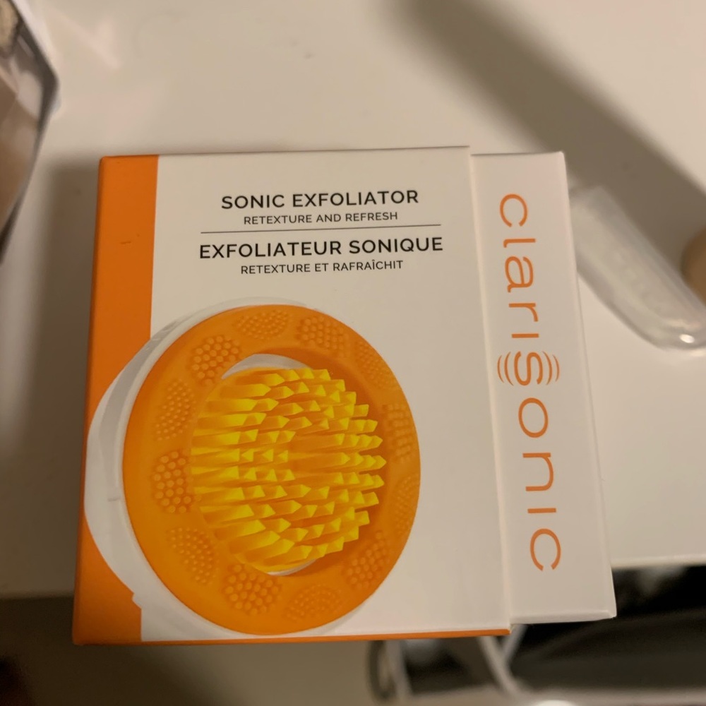 Clarisonic sonic exfoliator